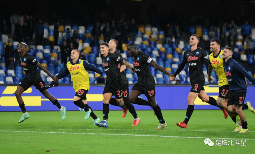 菲尼克斯太阳训练开放日；赛前刷新队史纪录引欢呼；意甲在即；团队化学反应显著的简单介绍kaiyun体育投注平台推荐